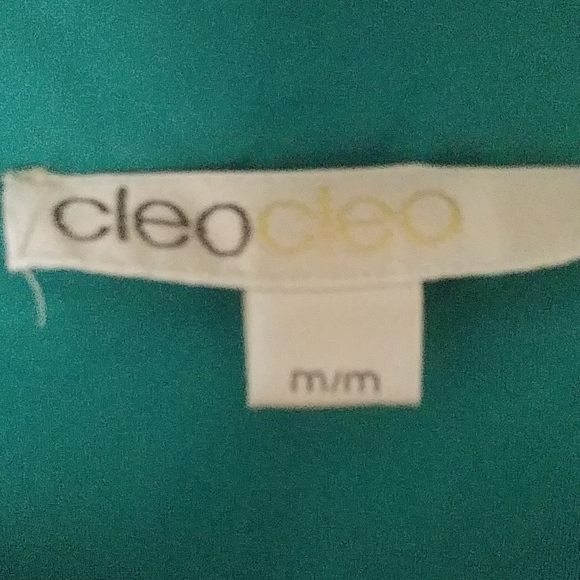 2/$16 CLEO ¾ SLEEVE & SLEEVELESS TOP - Picture 12 of 15